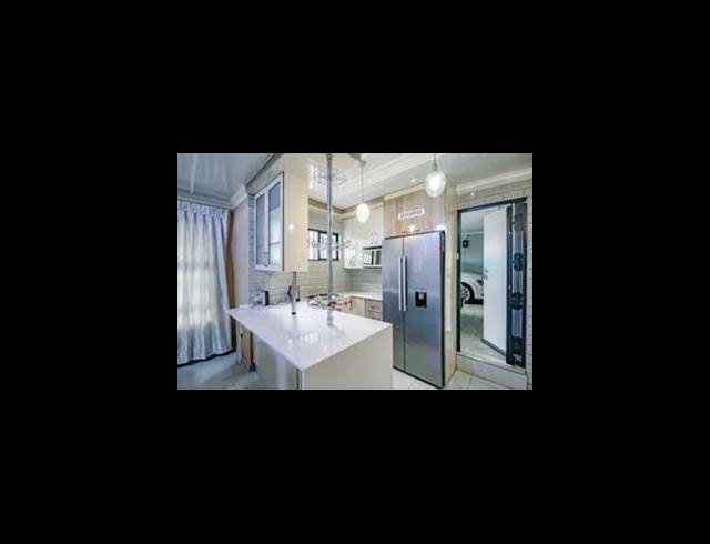 4 BEDROOM HOUSE FOR SALE IN CHANTELLE